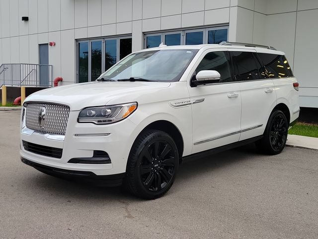 Certified 2022 Lincoln Navigator Reserve RWD image 3