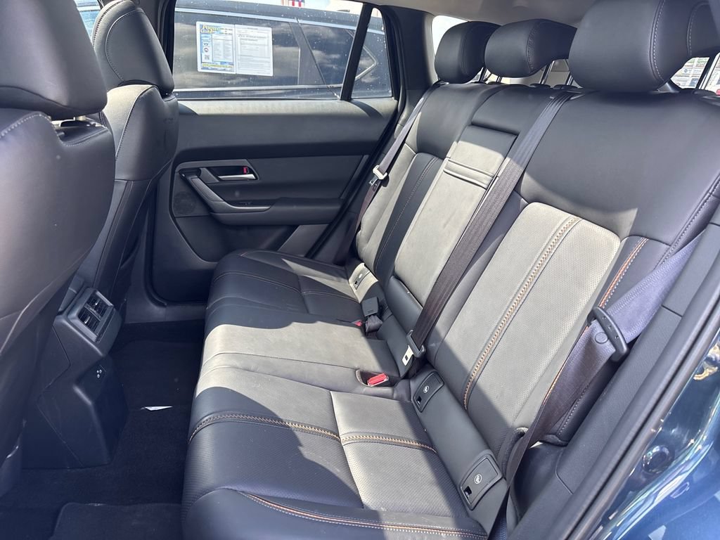 Used 2025 MAZDA CX-50 AWD 2.5 Hybrid w/ Premium Pkg image 14