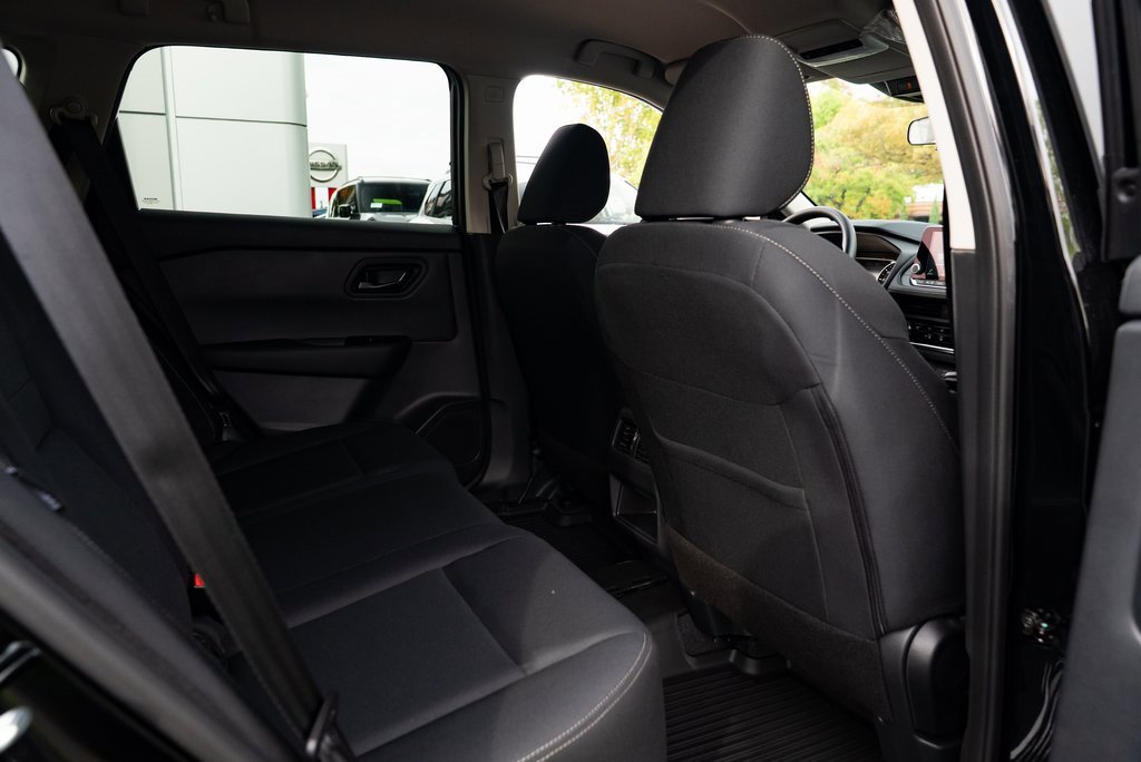 New 2026 Nissan Rogue S image 22
