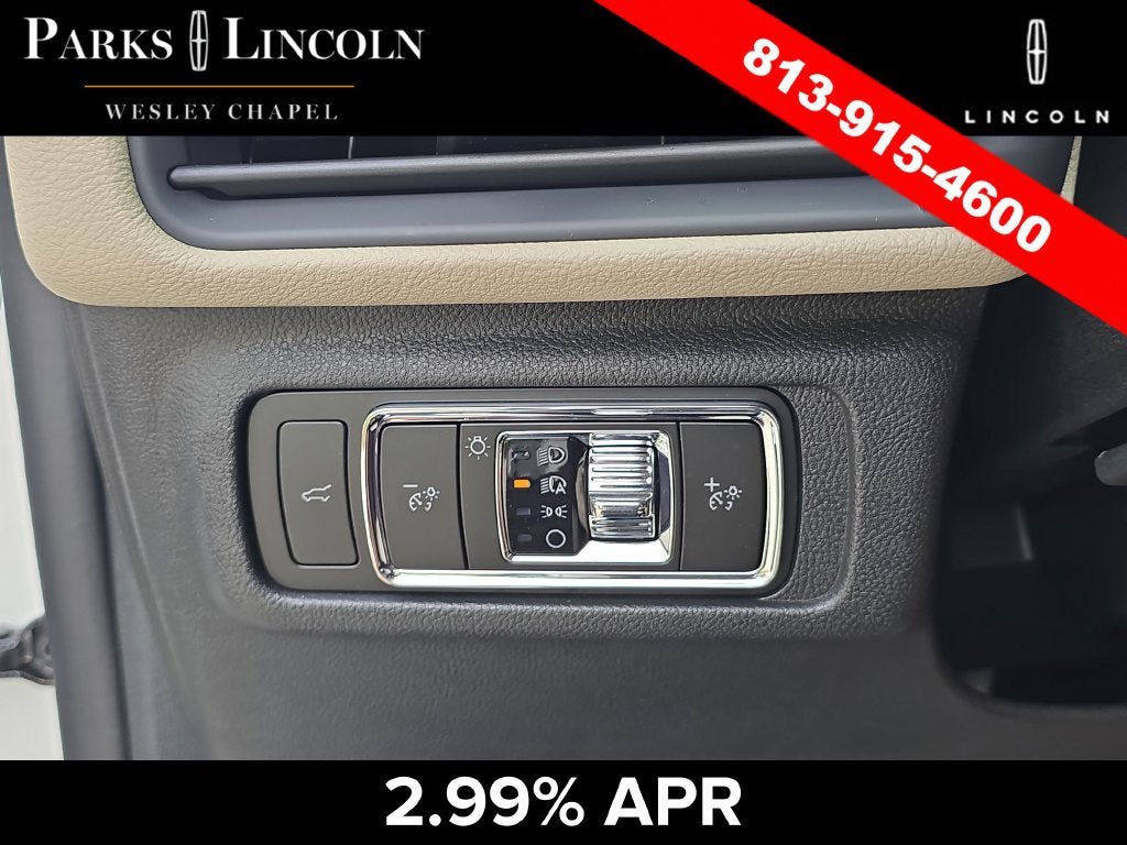Certified 2025 Lincoln Corsair FWD image 27