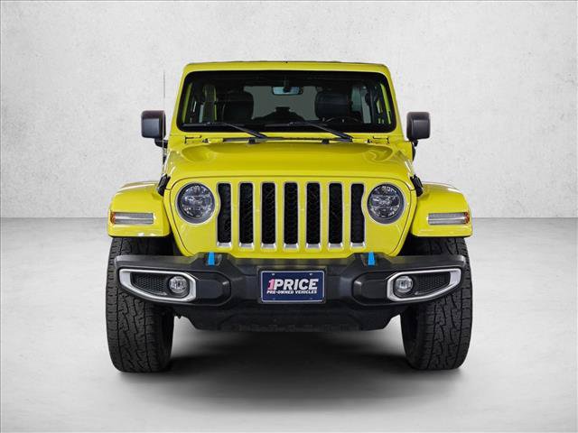 Used 2022 Jeep Wrangler Unlimited Sahara w/ Cold Weather Group AWD/4WD image 2