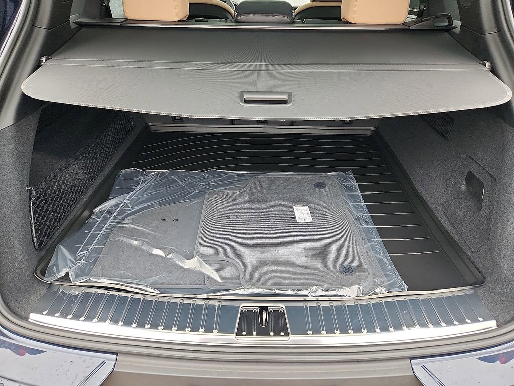 New 2025 Porsche Cayenne image 23