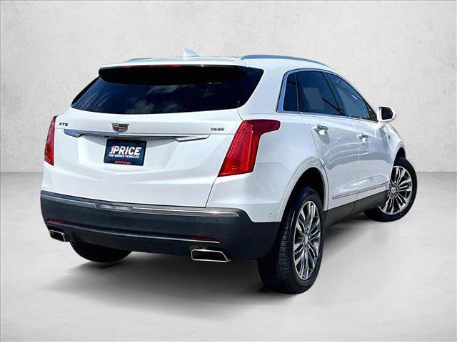 Used 2017 Cadillac XT5 Premium Luxury w/ Driver Assist Package FWD image 2