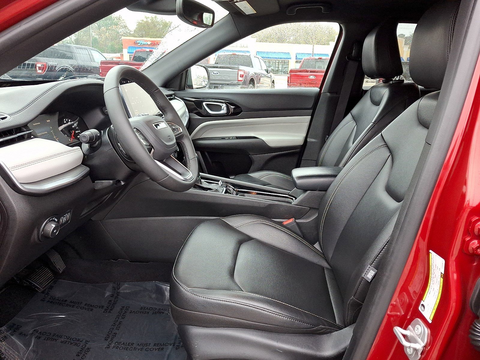 Used 2025 Jeep Compass Limited image 13