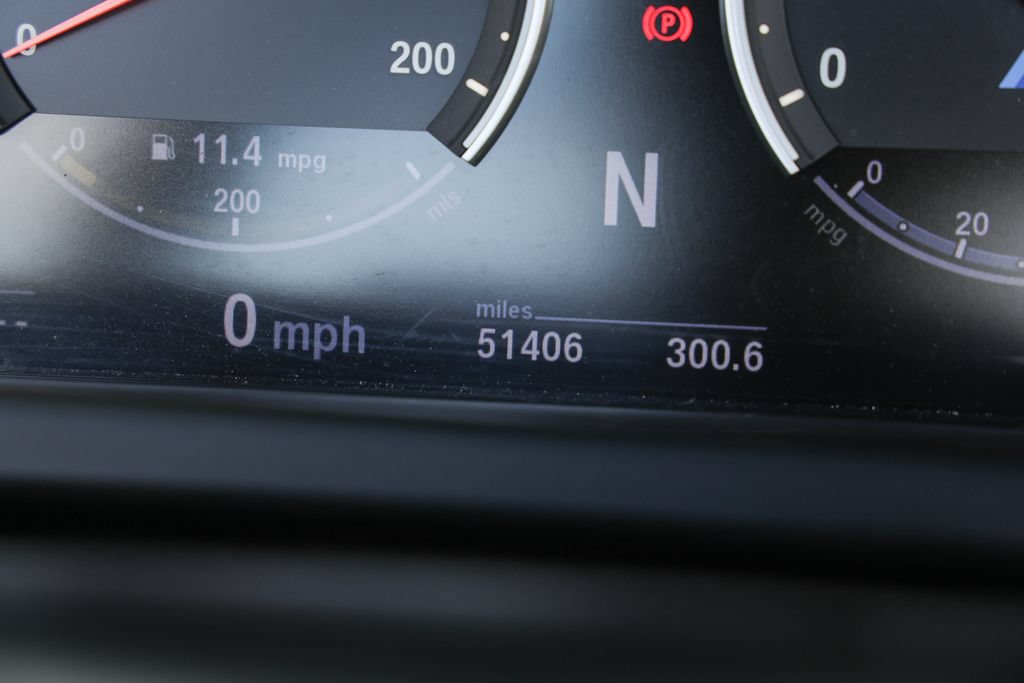 Used 2012 BMW M6 Convertible RWD image 16