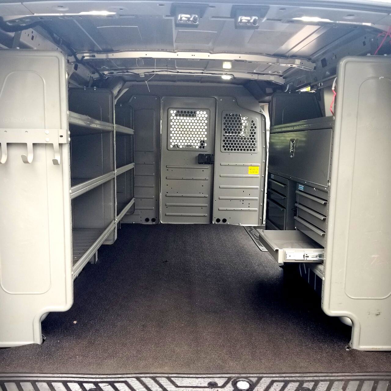 Used 2016 Ford Transit 250 130 Low Roof image 16