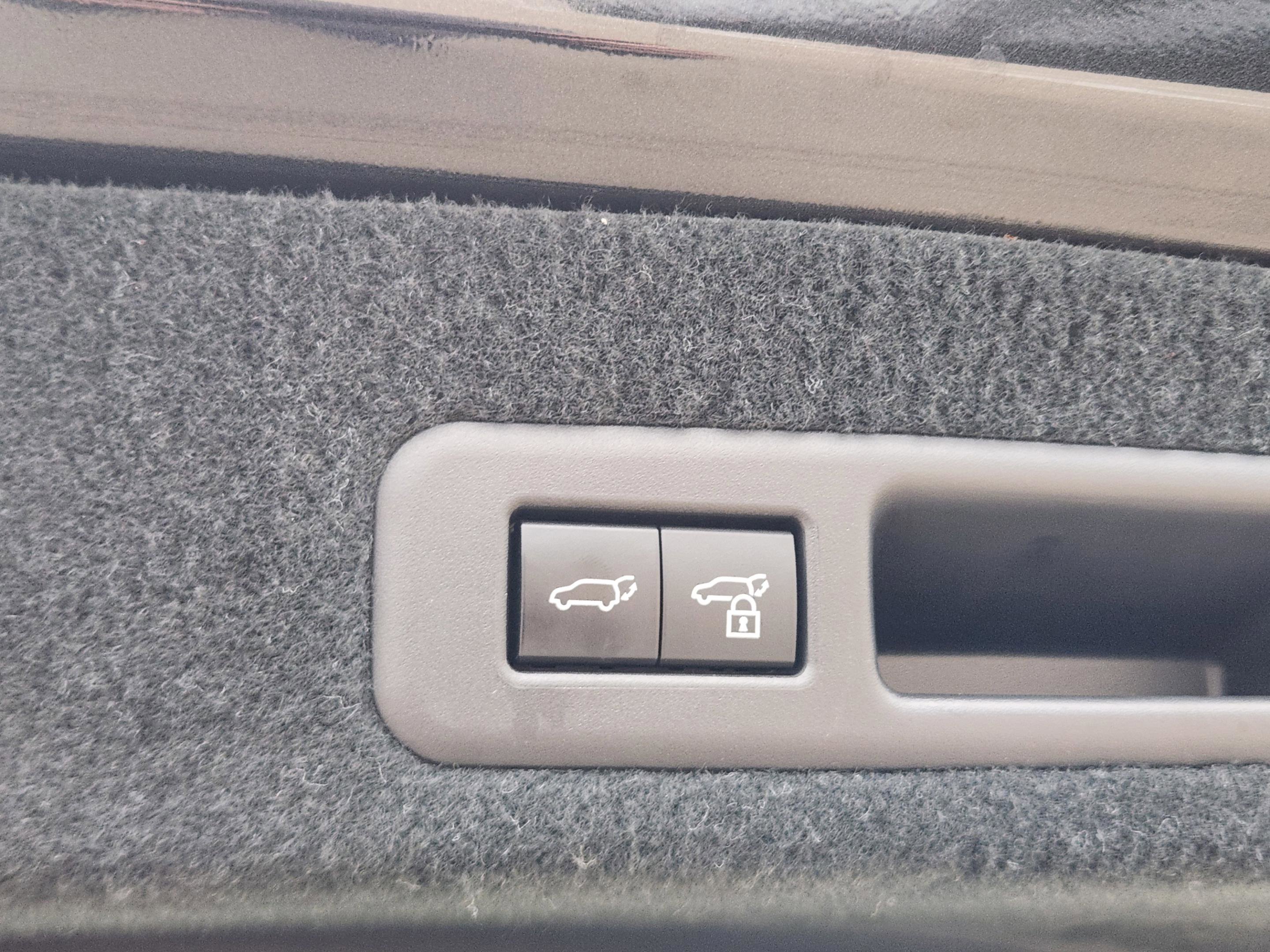 Certified 2022 Lexus RX 450h AWD w/ Premium Package image 32