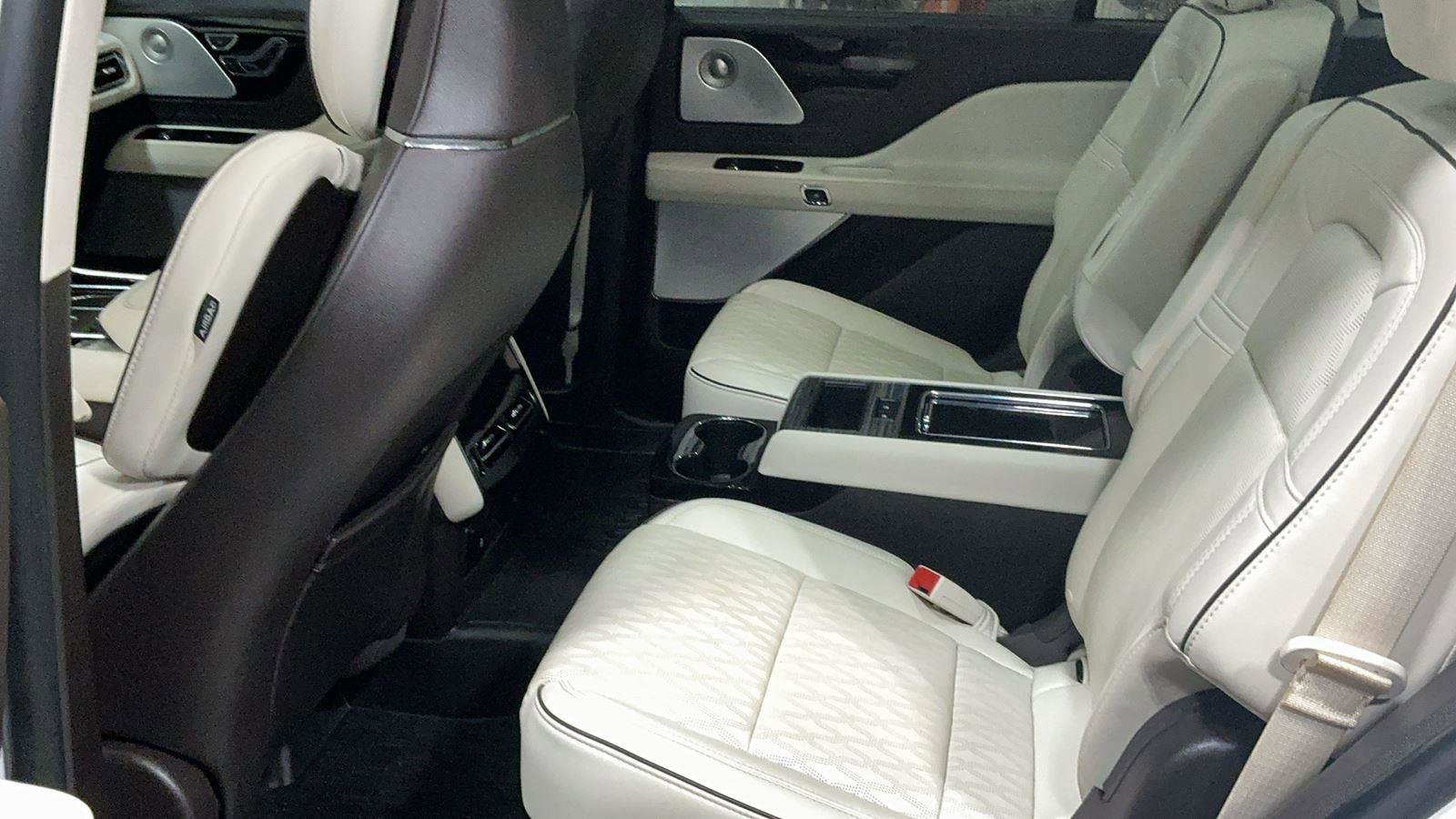 Used 2021 Lincoln Aviator Black Label w/ Dynamic Handling Package image 9