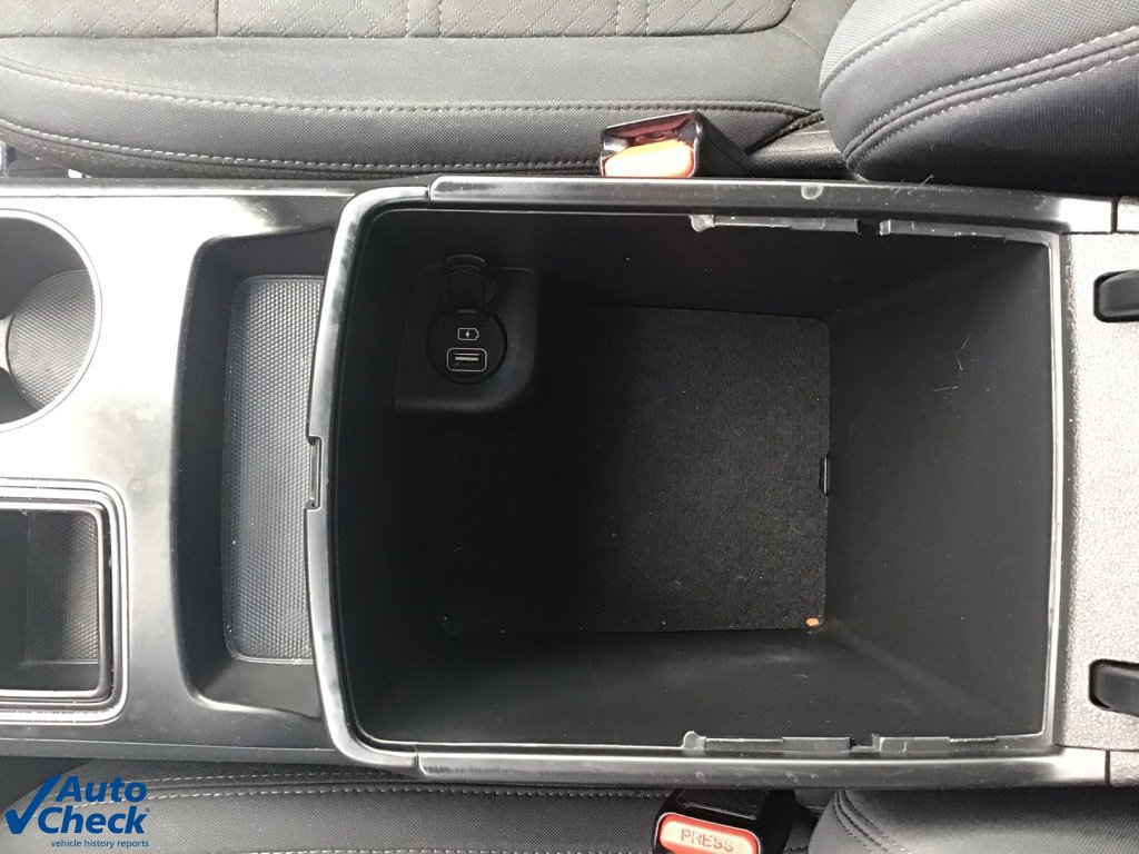 Used 2020 Kia Sorento LX image 40