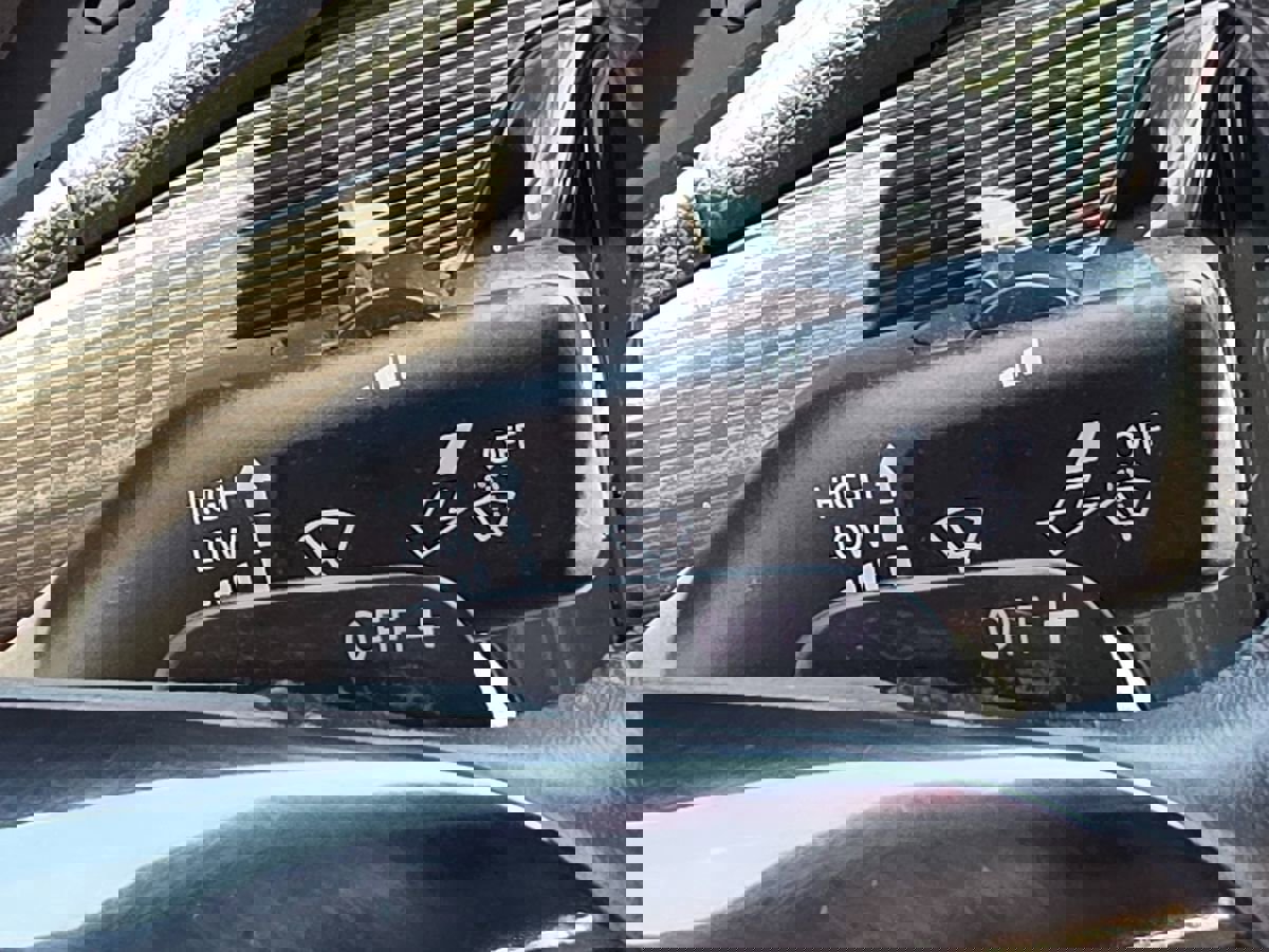 Used 2020 Volkswagen Passat 2.0T R-Line image 49