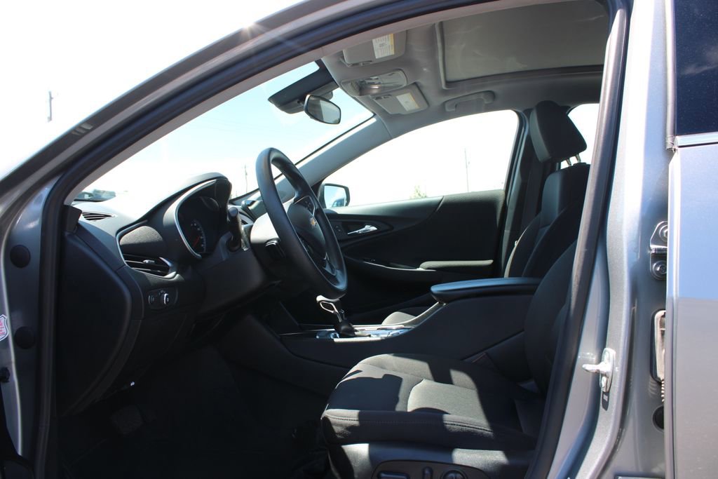 Used 2024 Chevrolet Malibu LT FWD image 21