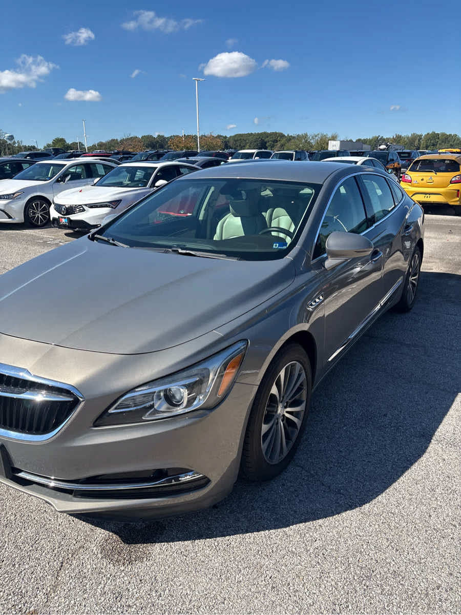 Used 2017 Buick LaCrosse Preferred FWD image 22