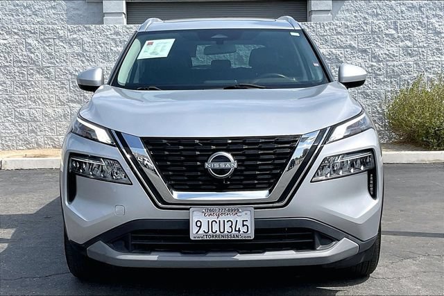 Certified 2023 Nissan Rogue SV w/ SV Premium B Package FWD image 2