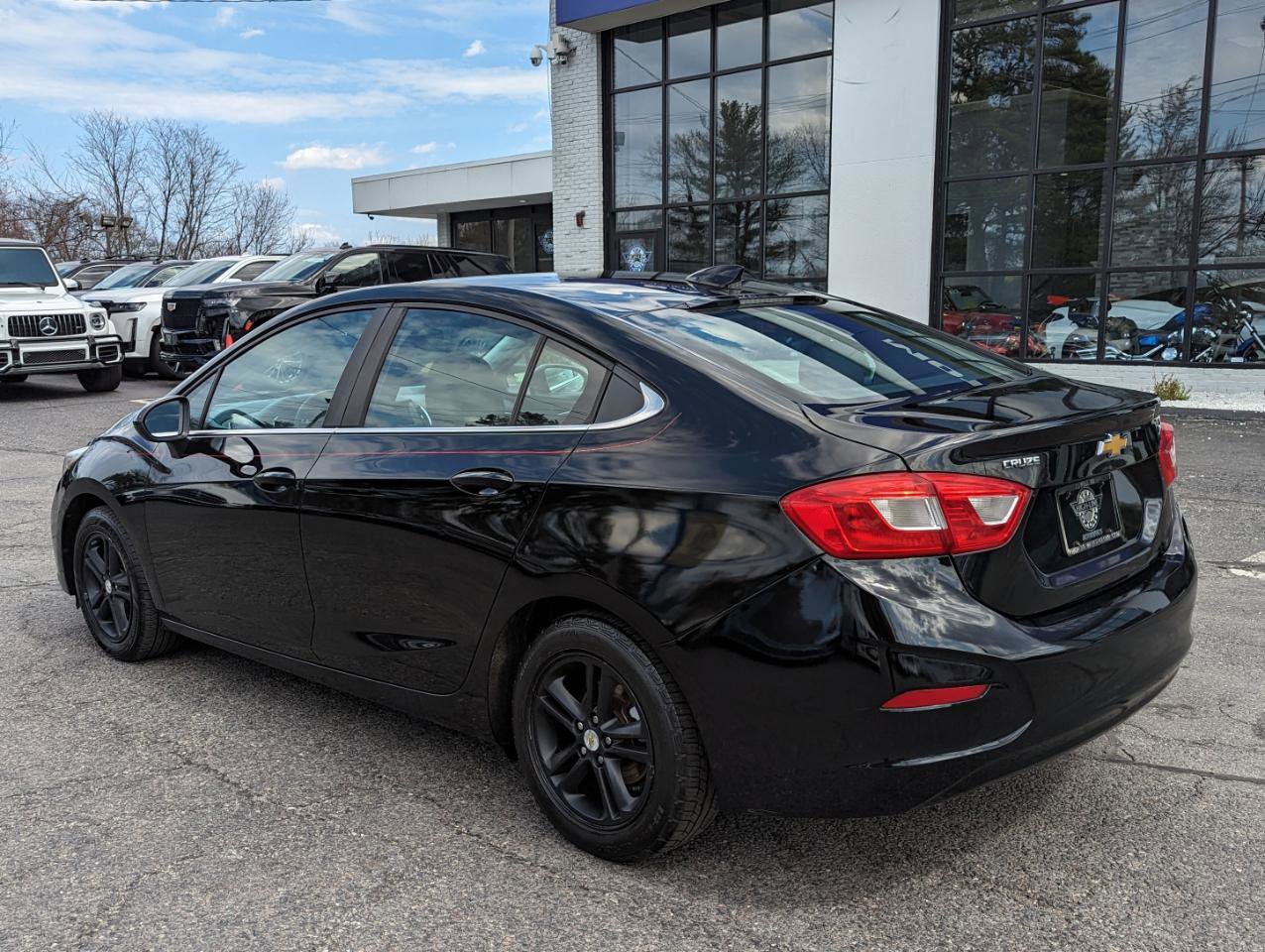 Used 2016 Chevrolet Cruze LT image 10
