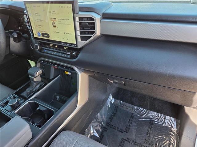 Used 2024 Toyota Tundra Limited AWD/4WD image 20