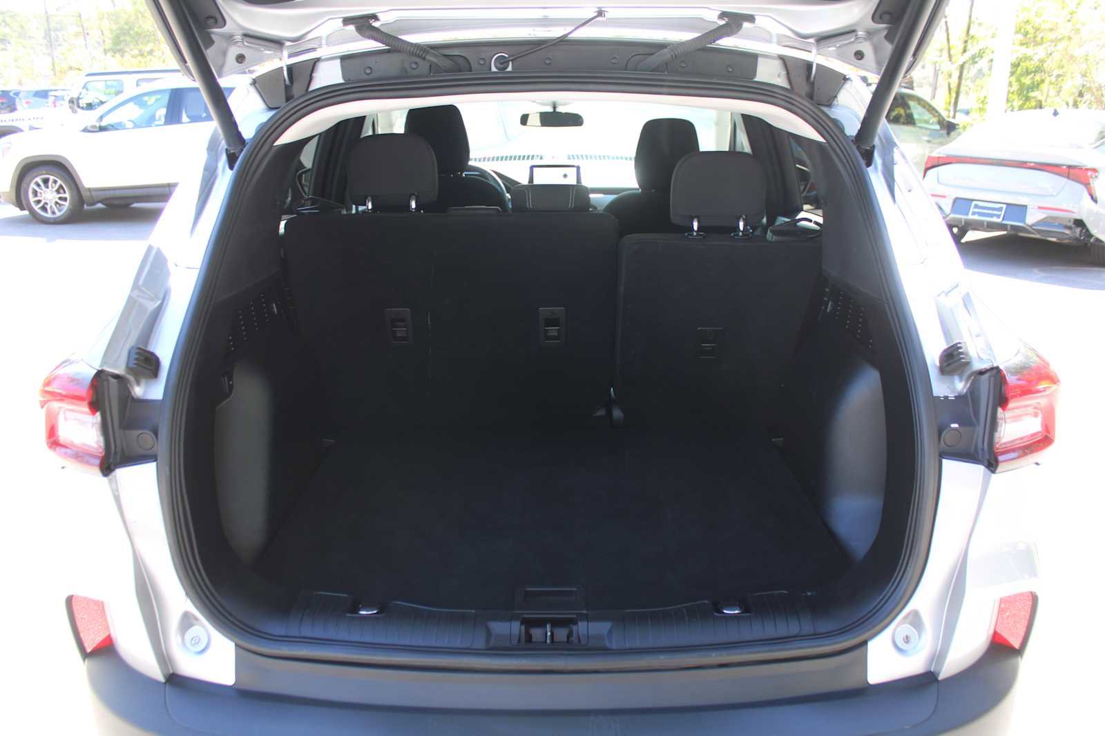 Used 2023 Ford Escape Active w/ Cold Weather Package image 10