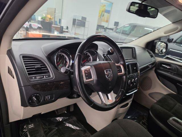 Used 2017 Dodge Grand Caravan SE w/ Power Window Group FWD image 7