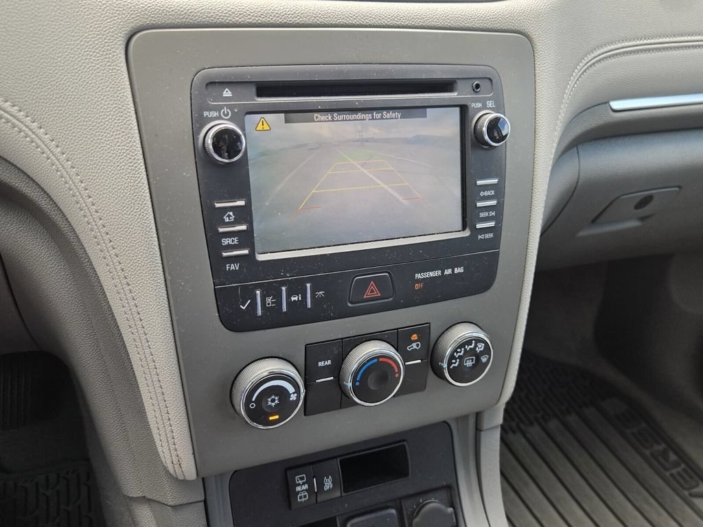 Used 2015 Chevrolet Traverse LS FWD image 20