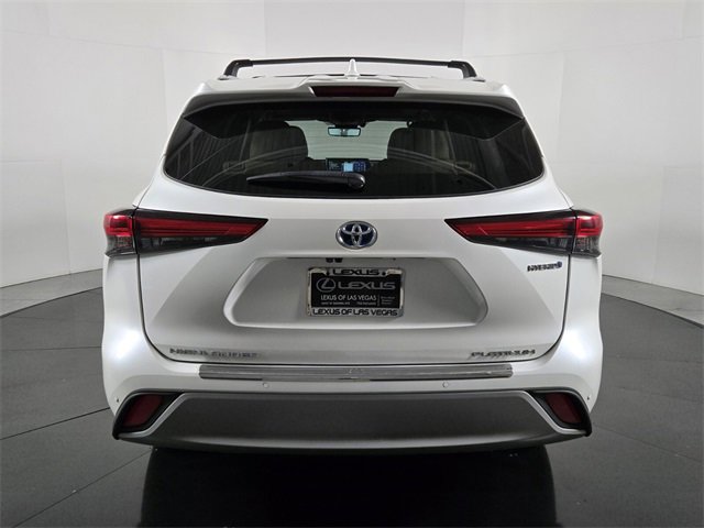 Used 2020 Toyota Highlander Limited Platinum image 5