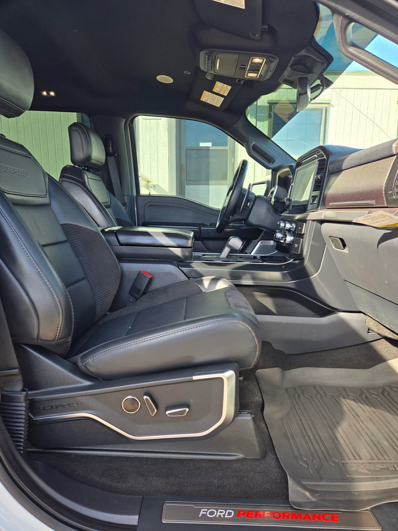 Used 2023 Ford F150 Raptor w/ Raptor 37 Performance Package AWD/4WD image 10