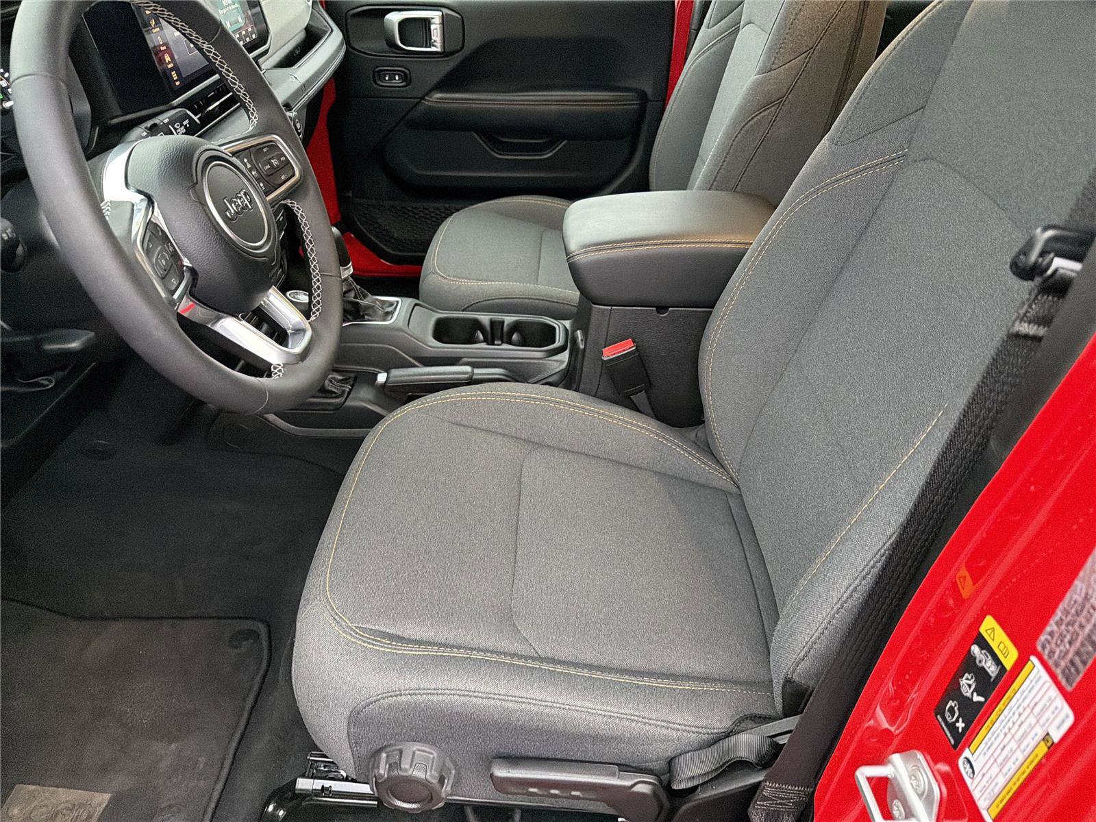 Used 2025 Jeep Wrangler Sahara w/ Safety Group image 10