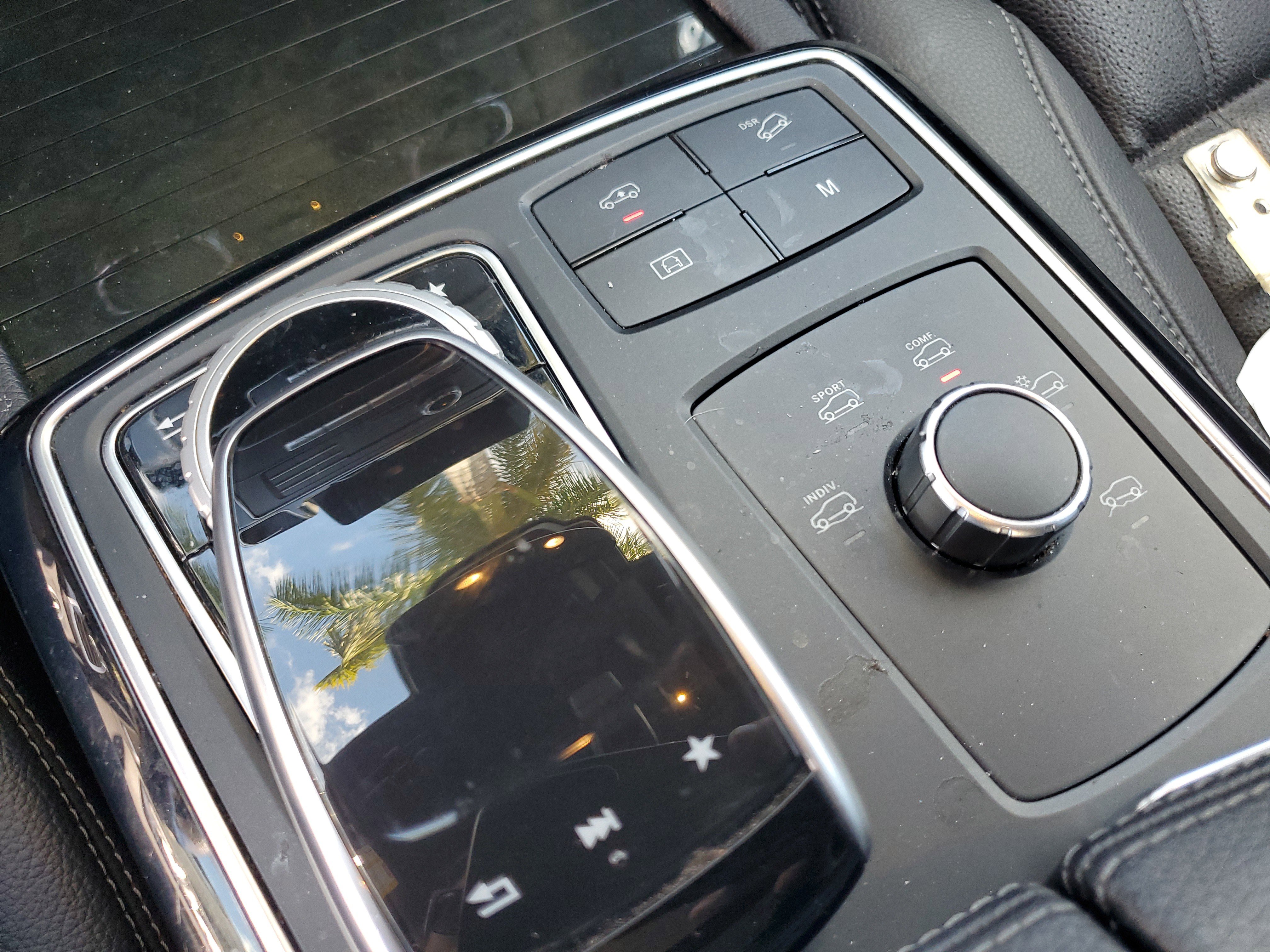 Used 2019 Mercedes-Benz GLS 450 4MATIC image 28