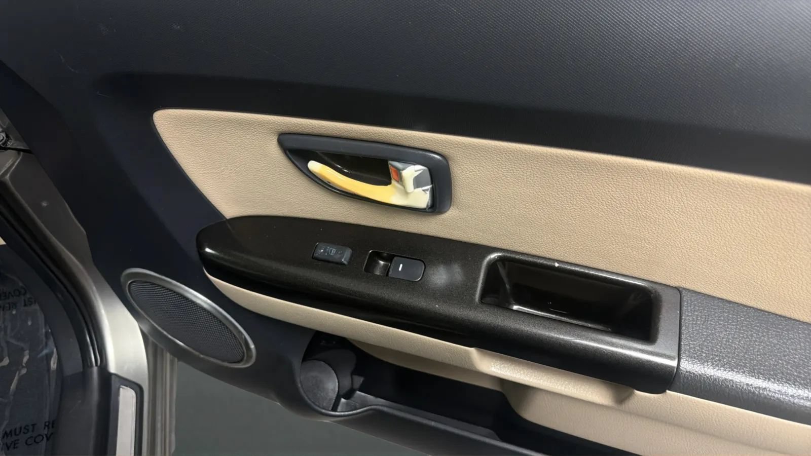 Used 2013 Kia Soul ! w/ Premium Pkg FWD image 18