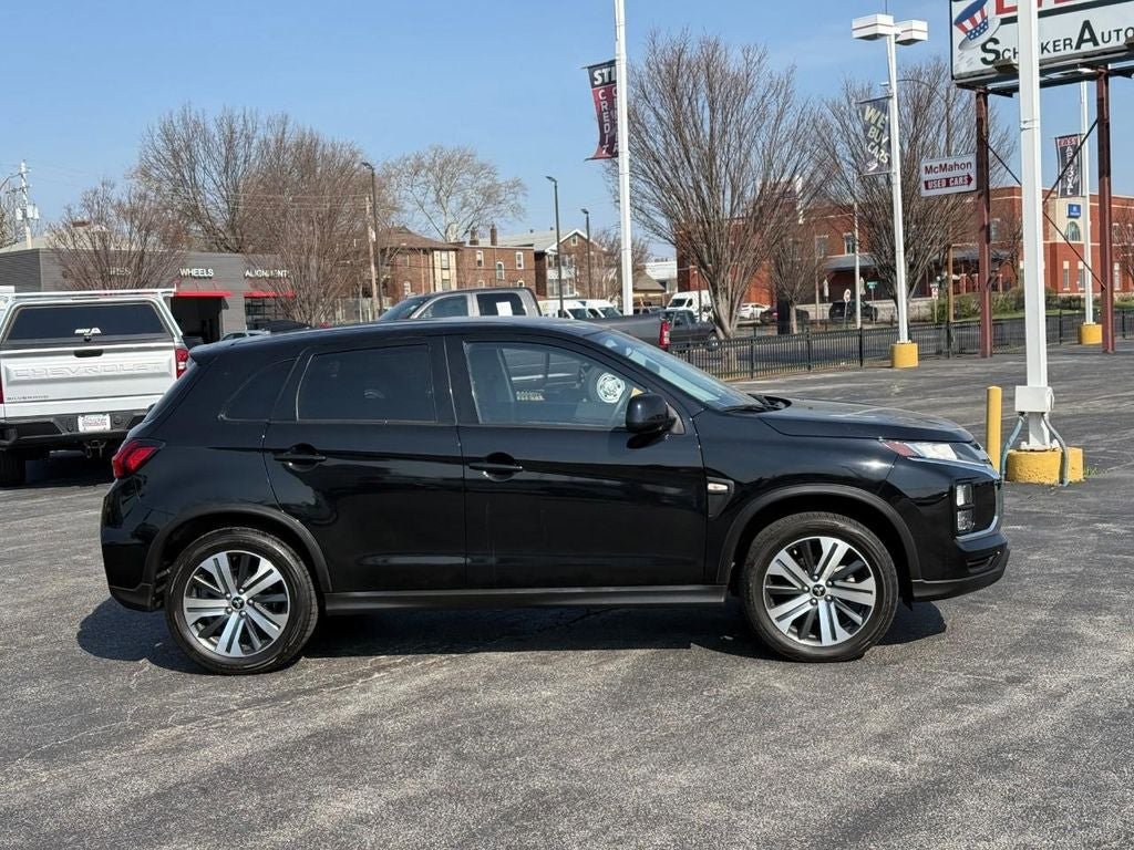 Used 2023 Mitsubishi Outlander Sport AWD image 5