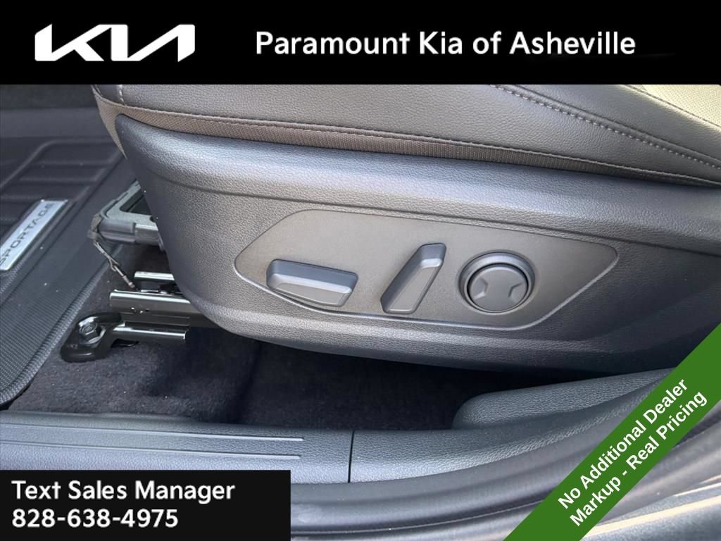 New 2026 Kia Sportage EX w/ EX Panoramic Sunroof Package AWD/4WD image 19