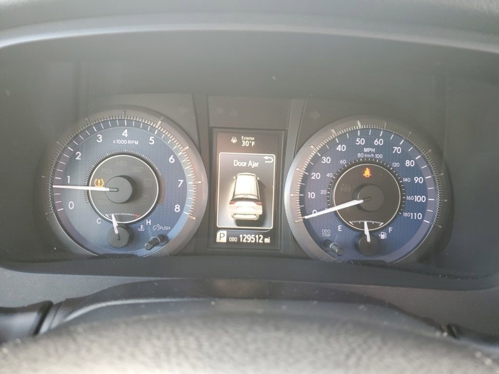 Used 2015 Toyota Sienna XLE image 14