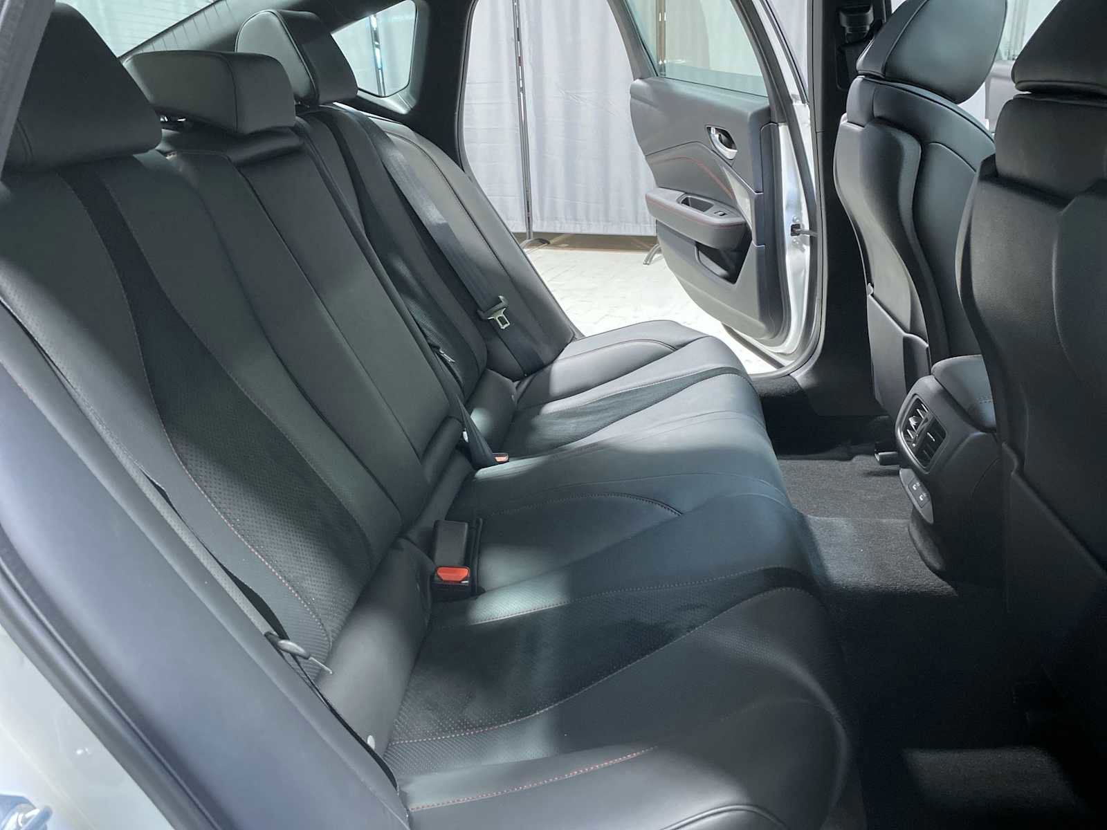 Used 2025 Acura TLX SH-AWD w/ A-SPEC Pkg image 13