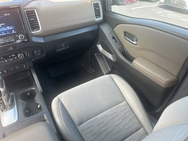 Used 2022 Nissan Frontier SV image 28