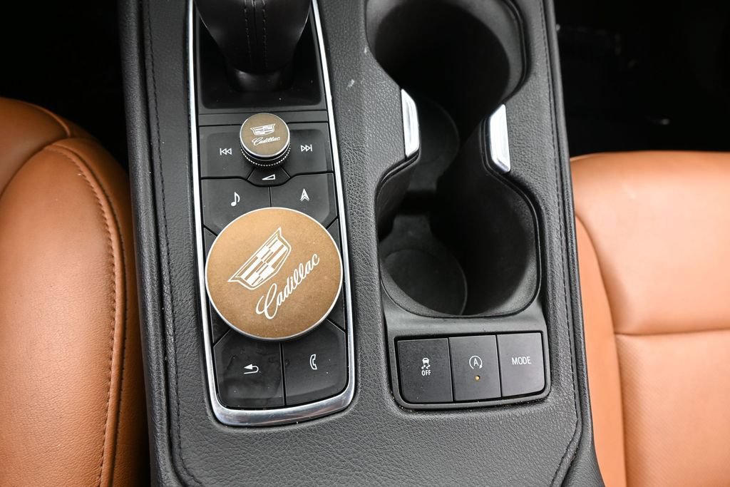 Used 2019 Cadillac XT4 Sport AWD/4WD image 39