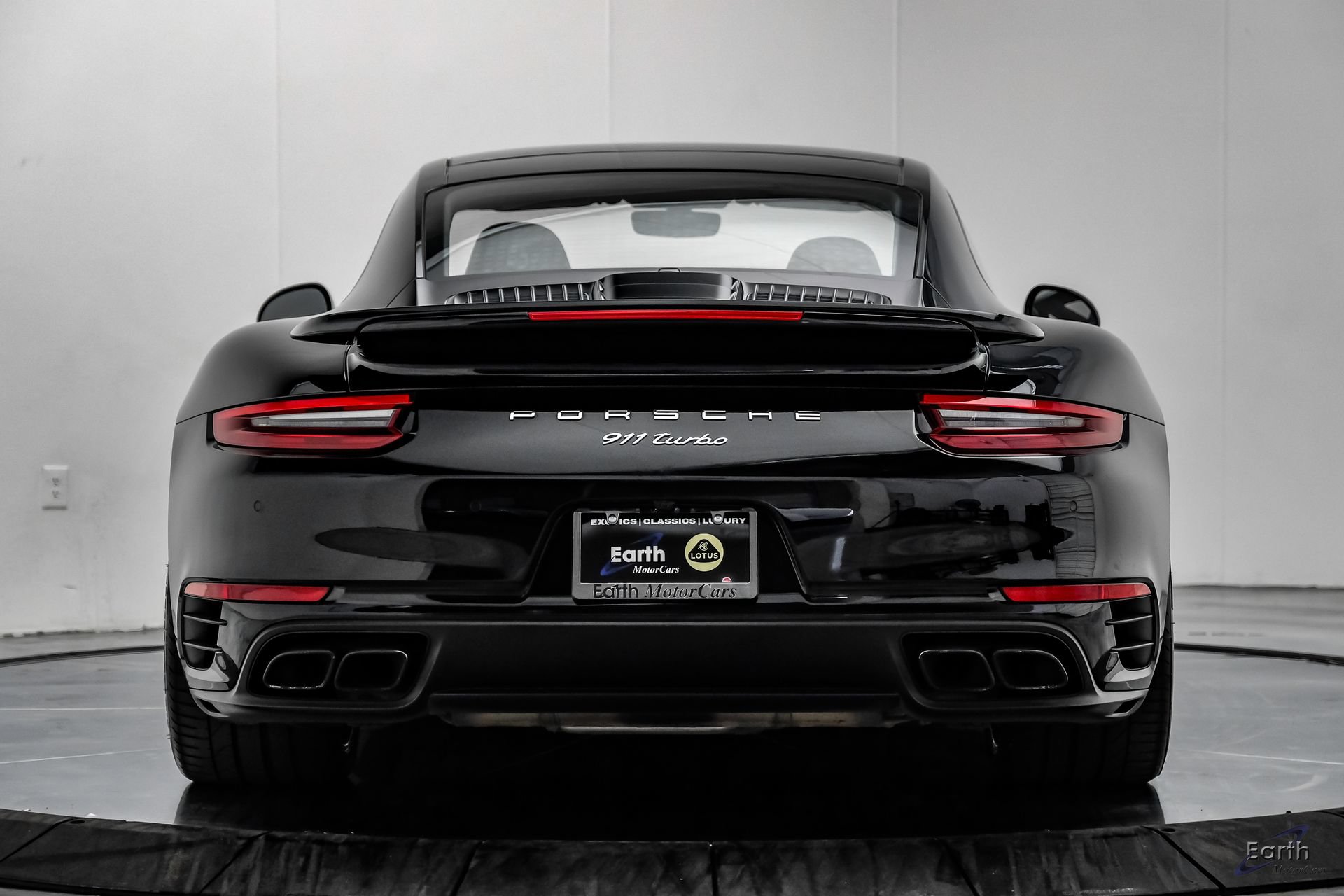 Used 2017 Porsche 911 Turbo AWD/4WD image 11