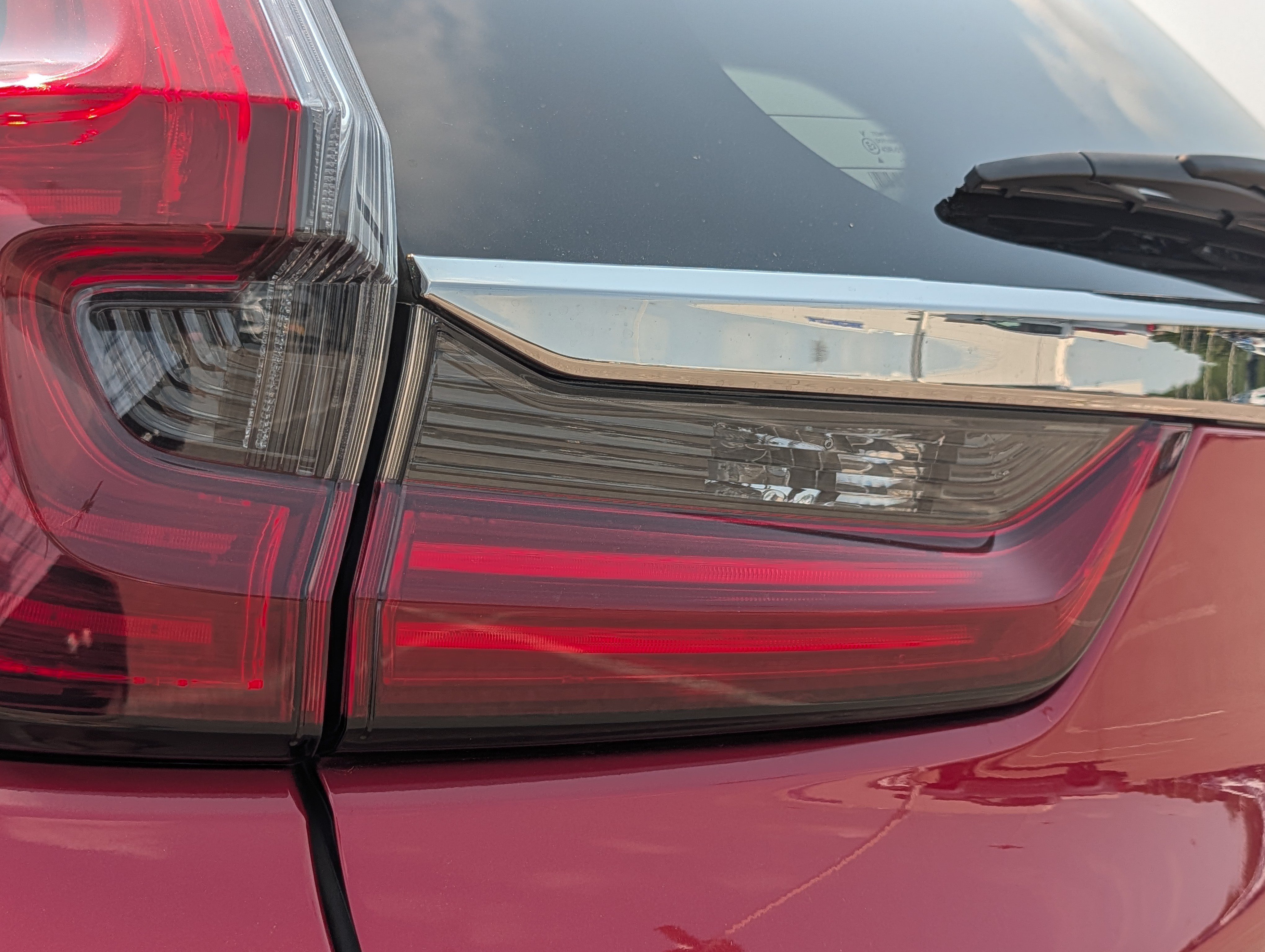 Used 2022 Honda CR-V EX-L image 5