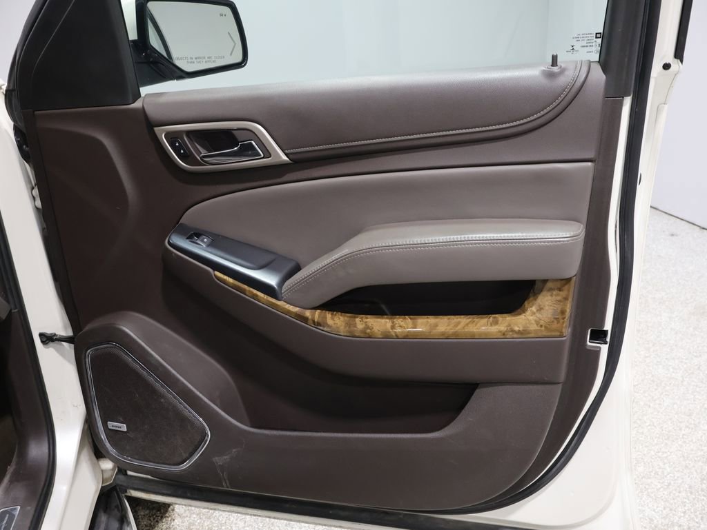Used 2015 GMC Yukon Denali w/ Open Road Package image 26