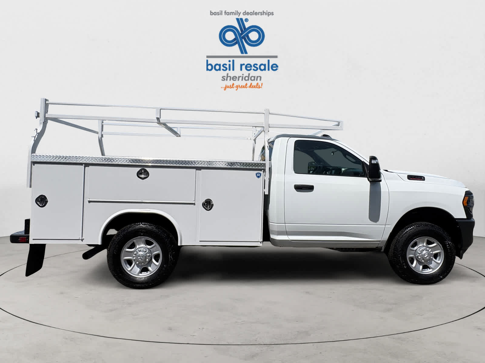 Used 2024 RAM 3500 Tradesman AWD/4WD image 8