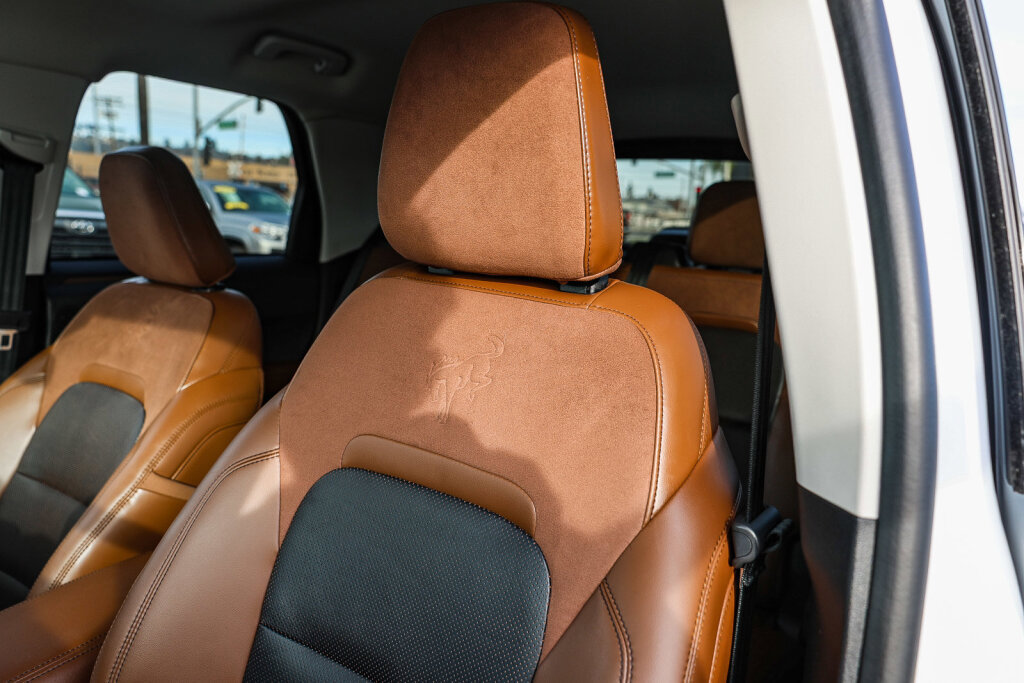 Used 2023 Ford Bronco Sport Badlands w/ Premium Package image 16