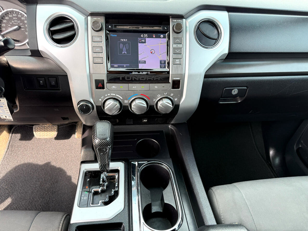 Used 2015 Toyota Tundra SR5 w/ TRD Off Road Package image 11