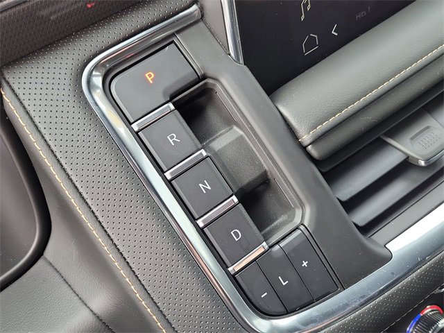 Used 2023 GMC Yukon AT4 image 34