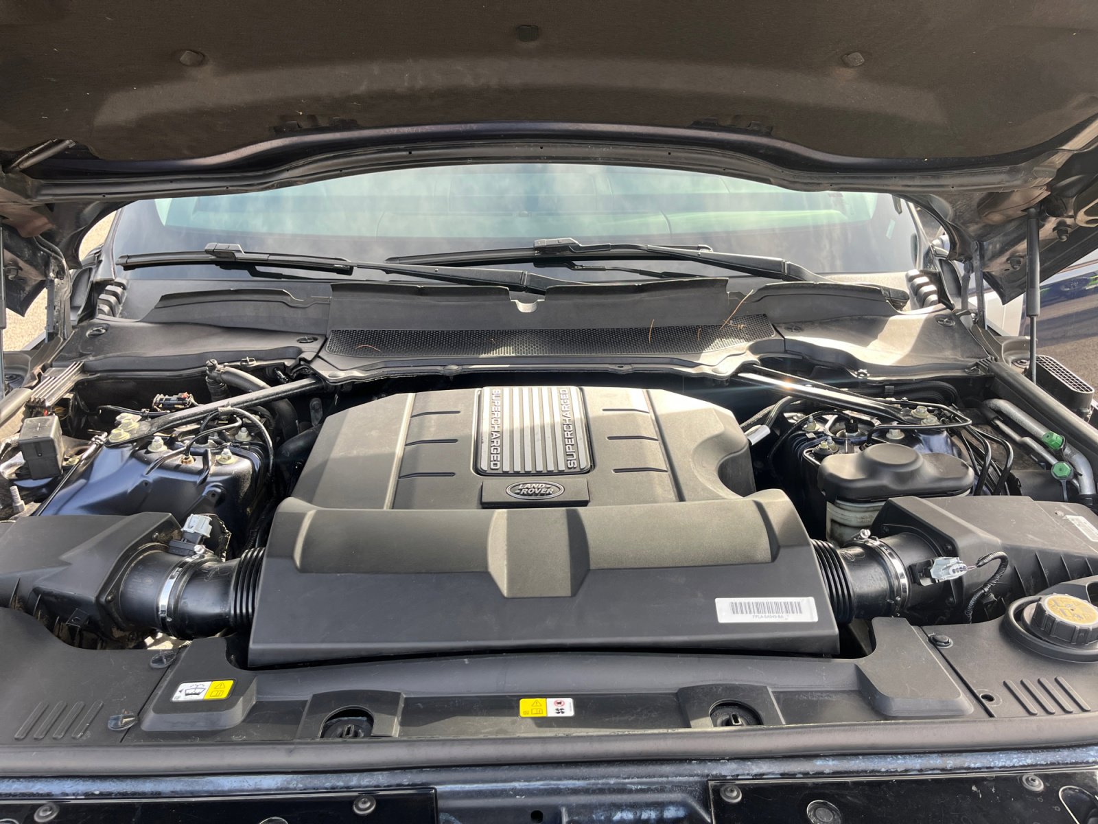 Used 2018 Land Rover Range Rover Long Wheelbase Supercharged image 21