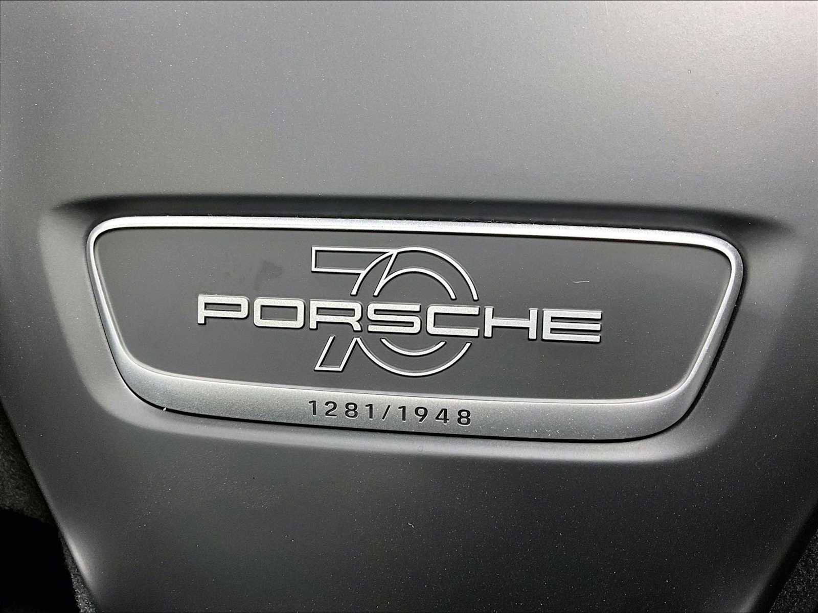 Used 2019 Porsche 911 Speedster image 38