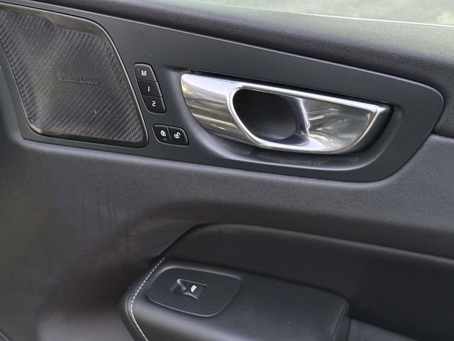 Used 2021 Volvo XC60 T6 Inscription w/ Advanced Package image 9