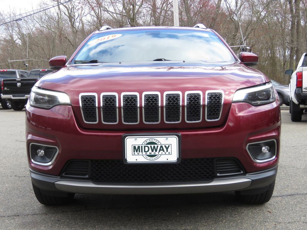 Used 2019 Jeep Cherokee Limited image 2