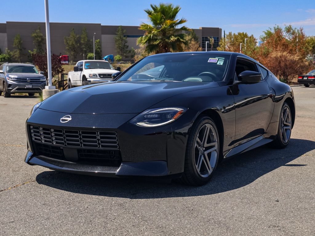 Used 2025 Nissan Z Sport w/ Floor Mat Package RWD image 34