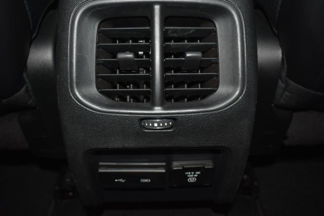 Used 2019 Jeep Cherokee Limited w/ Luxury Group image 41