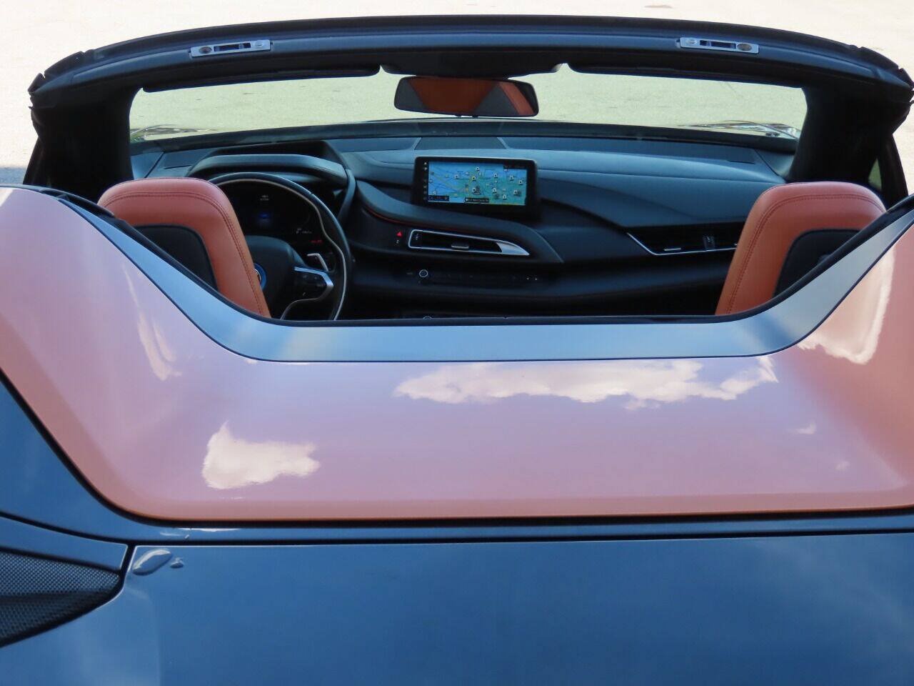 Used 2019 BMW i8 Roadster AWD/4WD image 39