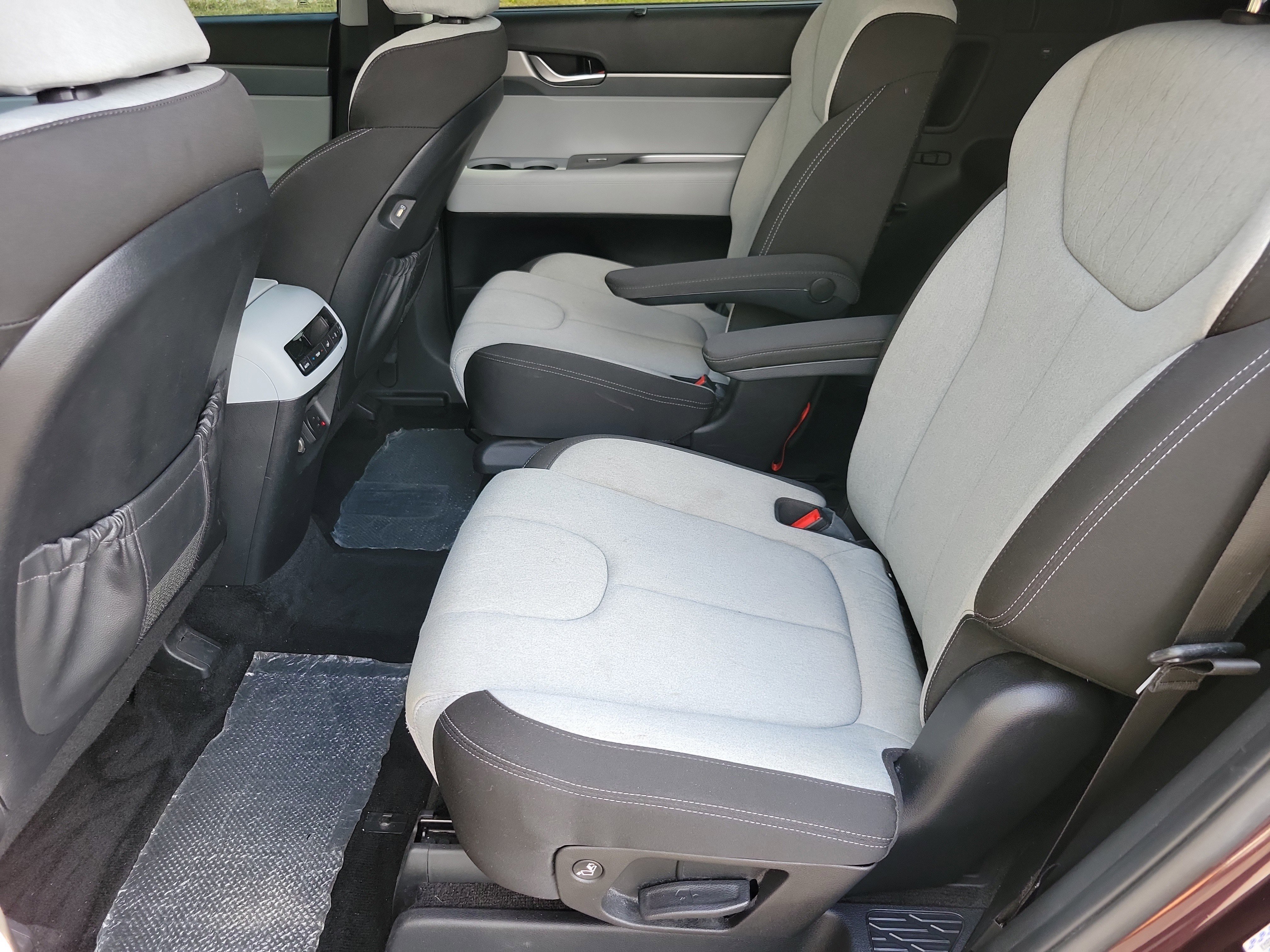 Used 2021 Hyundai Palisade SEL w/ Convenience Package image 9