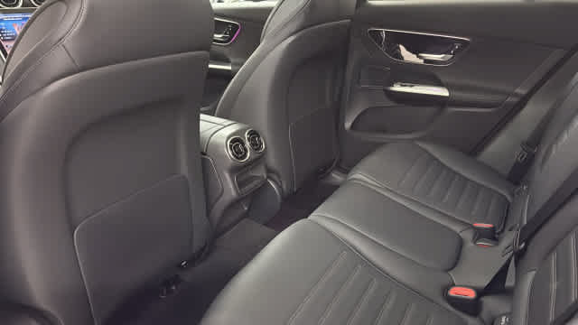 Certified 2026 Mercedes-Benz GLC 43 AMG 4MATIC image 31