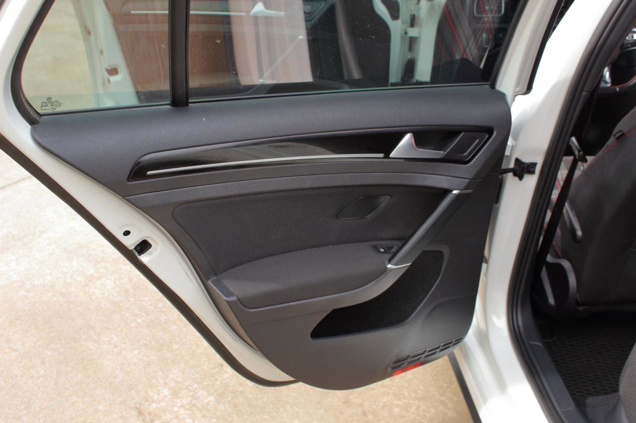 Used 2017 Volkswagen GTI S image 44